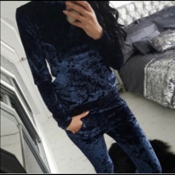 Pants - crushed velvet sweatsuit 🤩